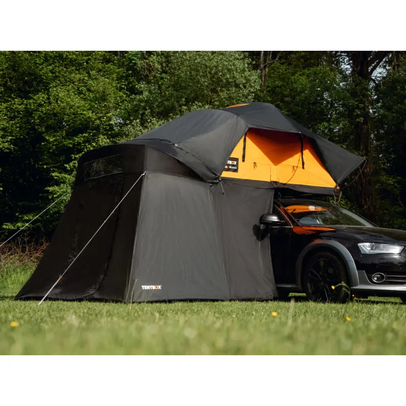 TentBox Lite XL Living Pod Setup With TentBox on Car all Closed